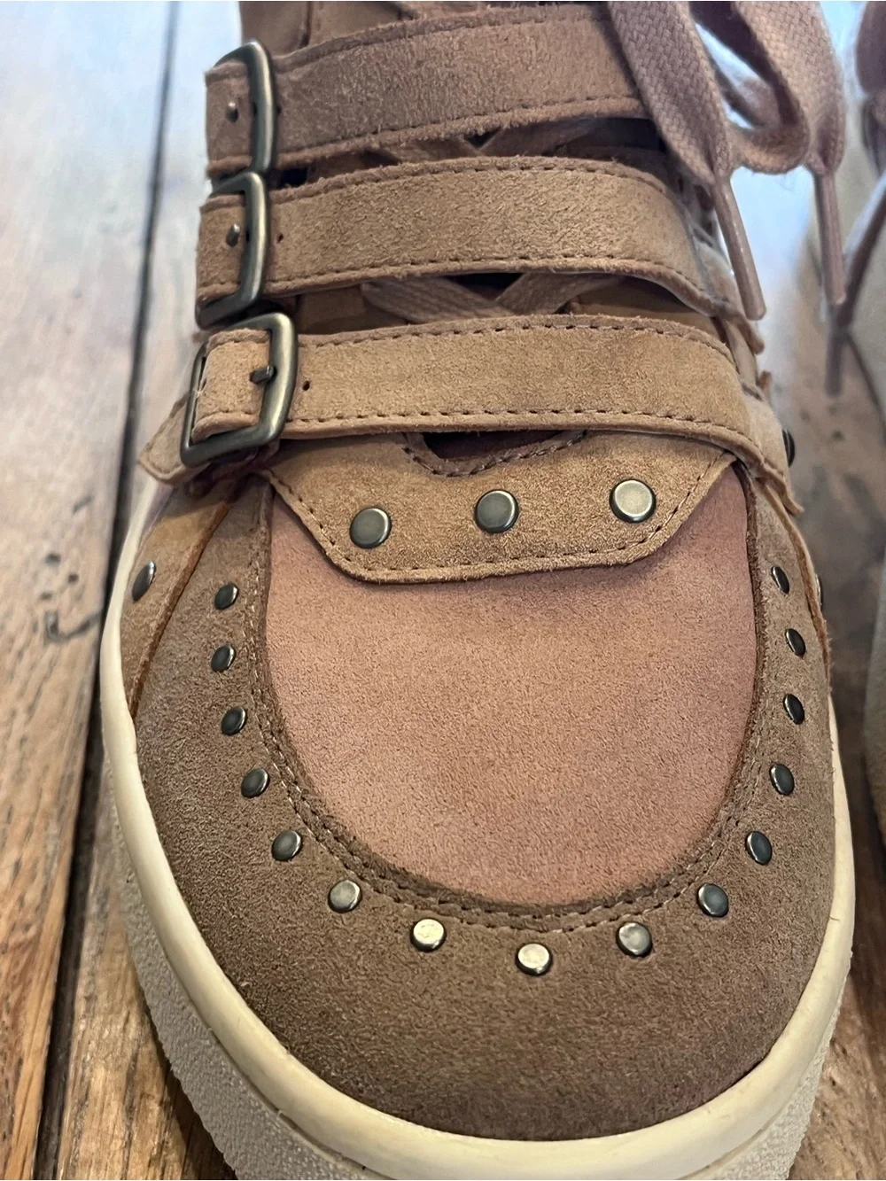 COACH G3887 Women’s 11B Suede High Top Sneakers Beige/Brown Lace-Up Buckle Zip